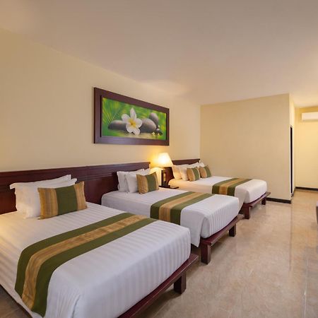Adi Dharma Hotel Kuta Кута Экстерьер фото