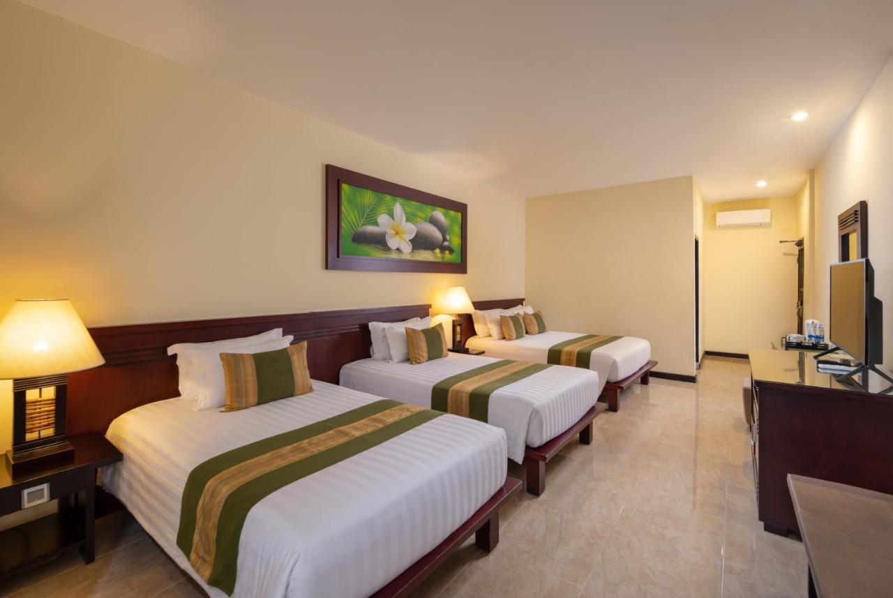 Adi Dharma Hotel Kuta Кута Экстерьер фото