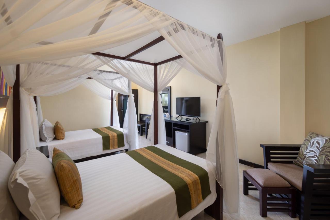 Adi Dharma Hotel Kuta Кута Экстерьер фото