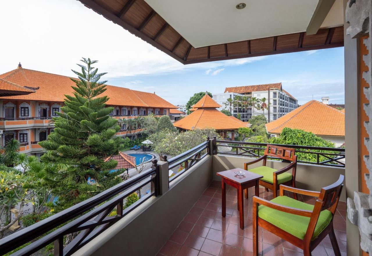 Adi Dharma Hotel Kuta Кута Экстерьер фото