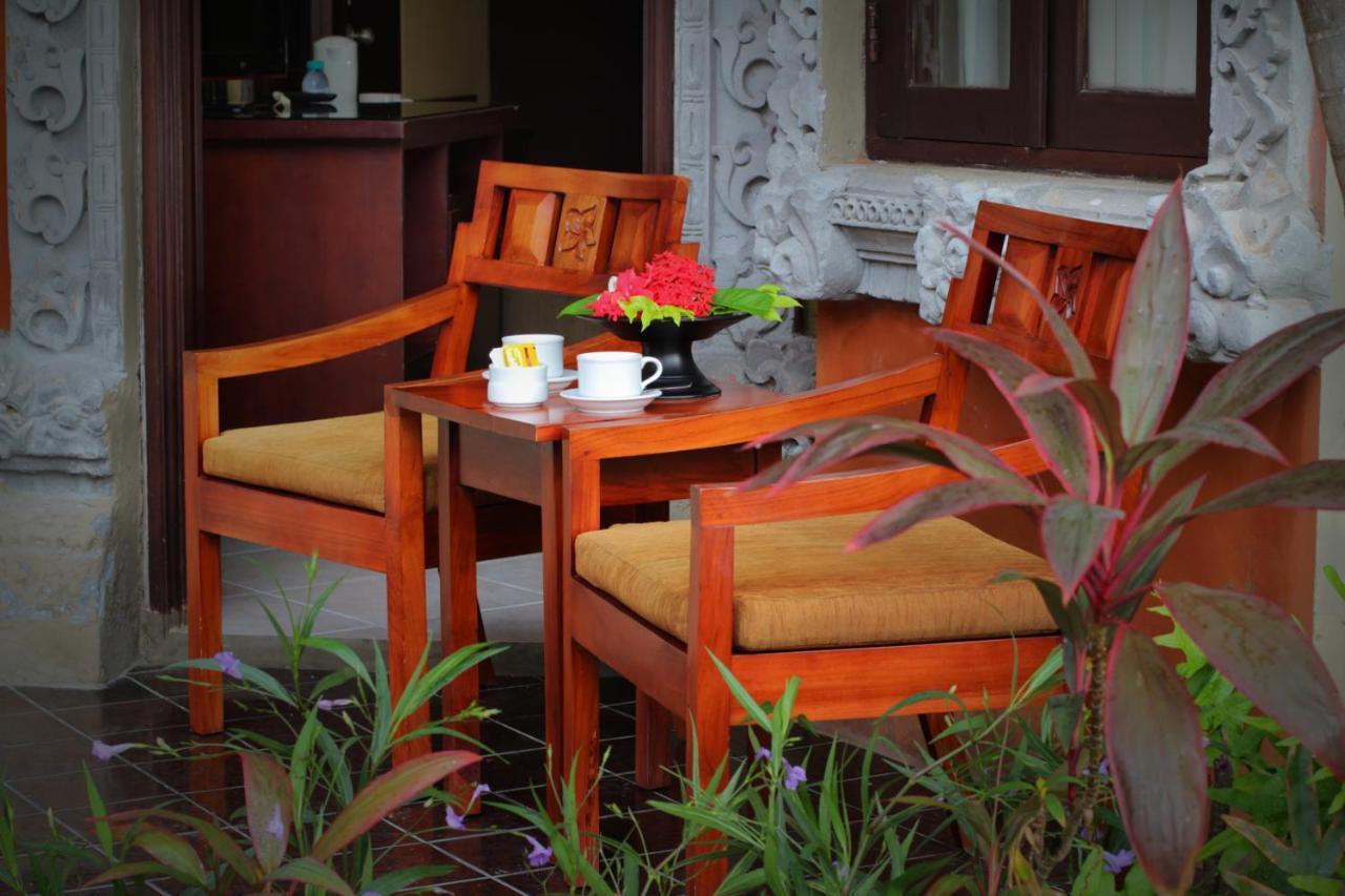 Adi Dharma Hotel Kuta Кута Экстерьер фото